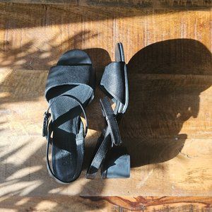 Camper Katie  black leather strappy heels